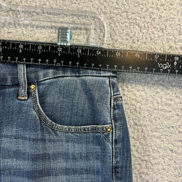 Chicos So Slimming Jeans XS Medallion Embroidered Girlfriend Ankle Pink Red 00R - Picture 7 of 12